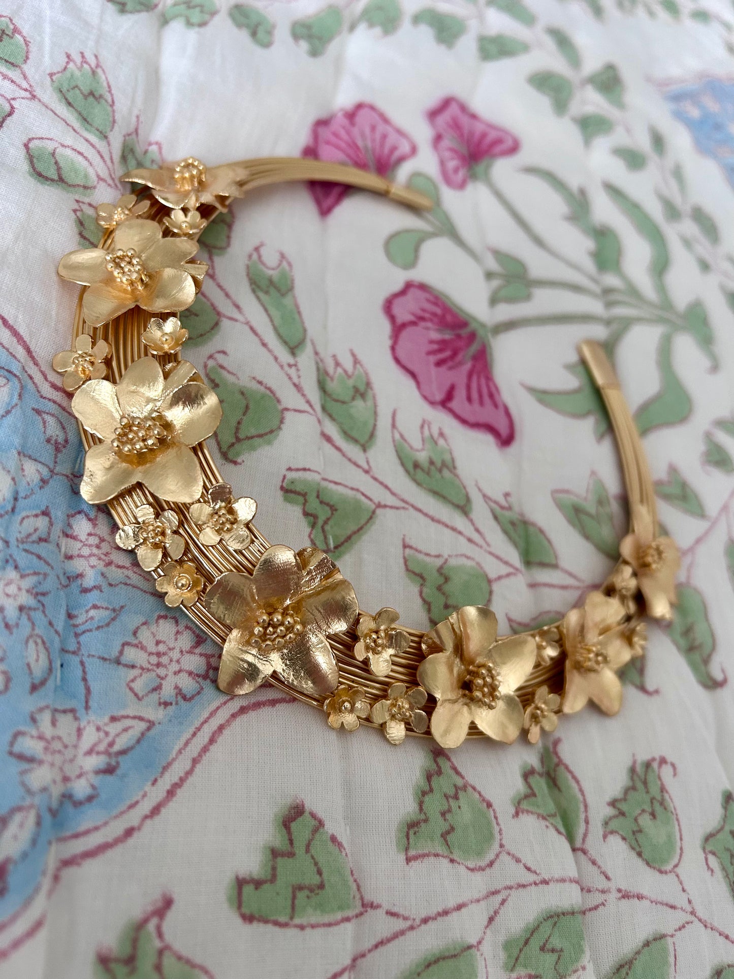 Garden Of Roses Choker