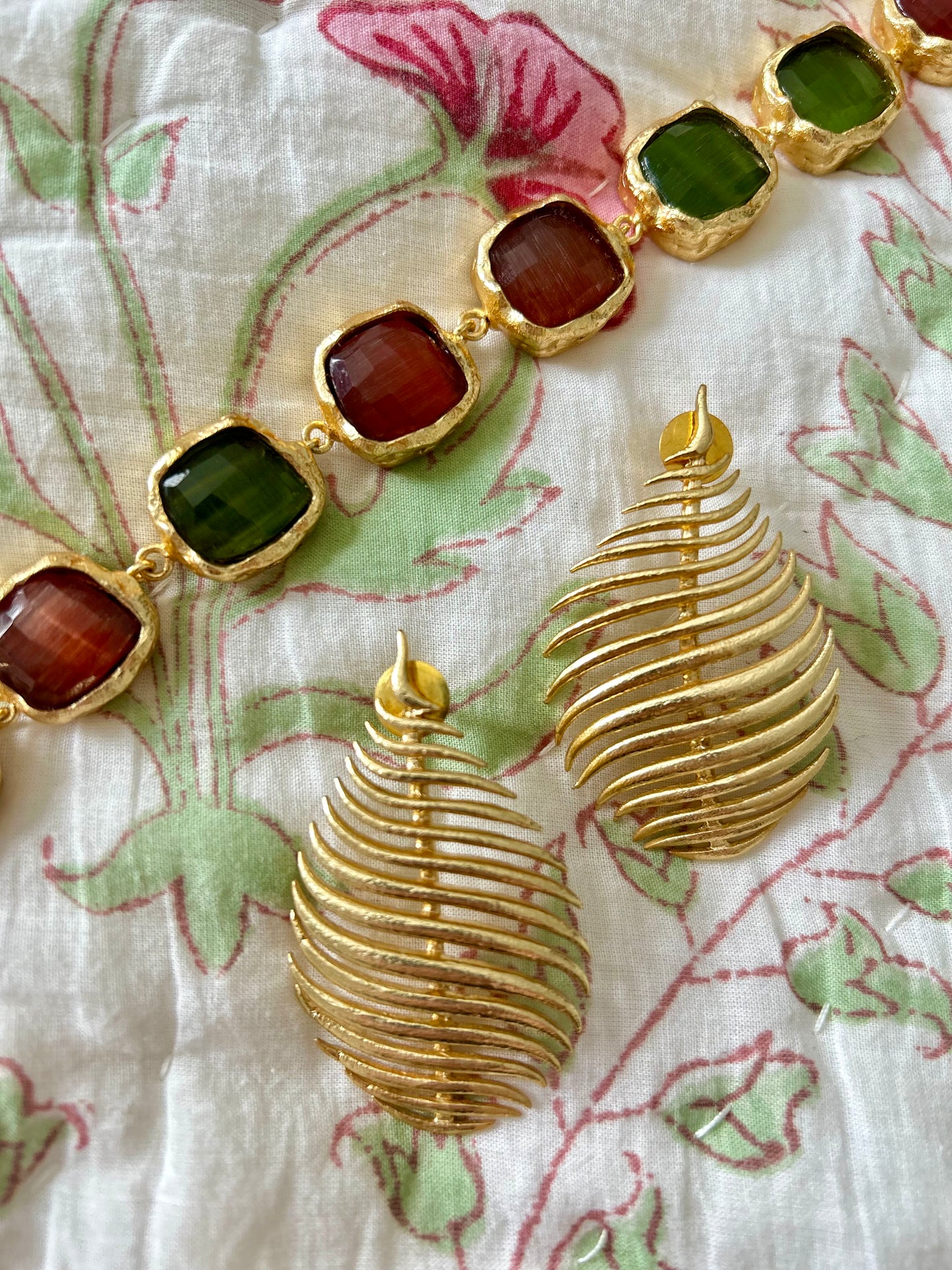 NEELAM EARRINGS
