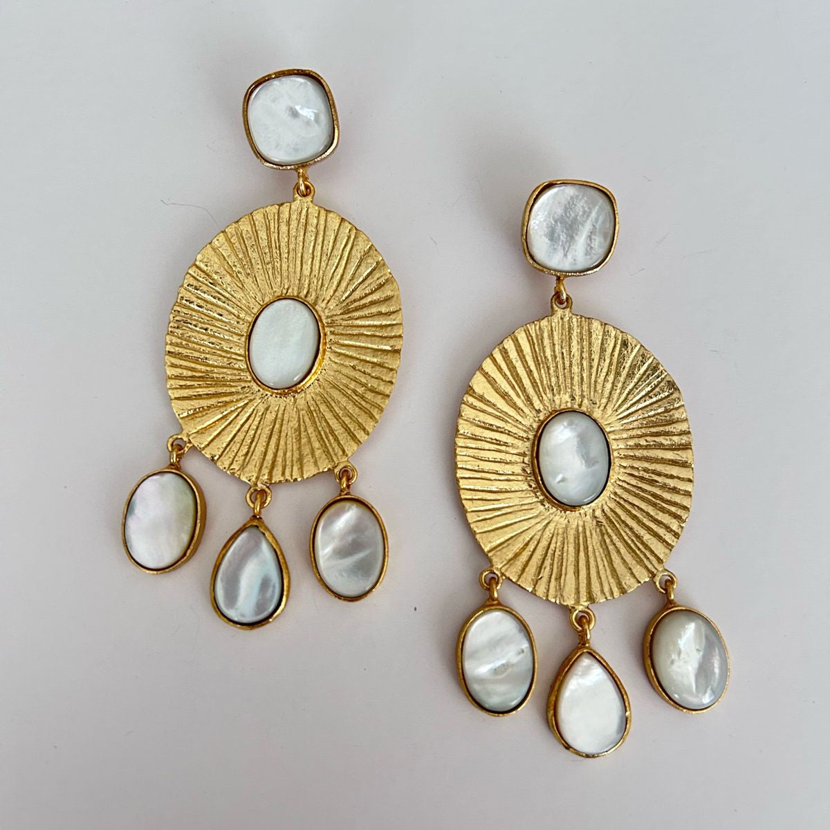 PRIYA EARRINGS